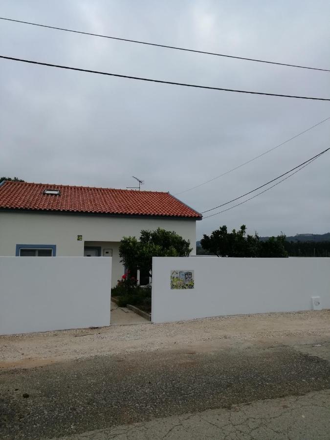 Casinha D'Alice Et Serge Cela Velha Exteriér fotografie